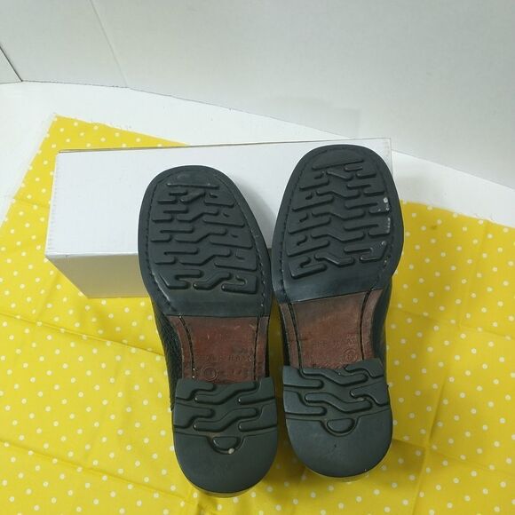 Cole Haan Women’s Chelsea Boot, Size 6B Black - Picture 9 of 12